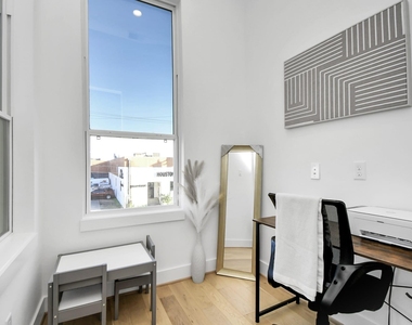 1104 Palmer Street - Photo Thumbnail 22