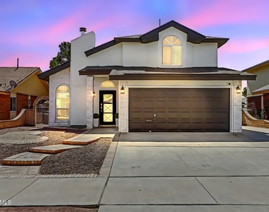 12120 Desert Quail Avenue - Photo Thumbnail 2