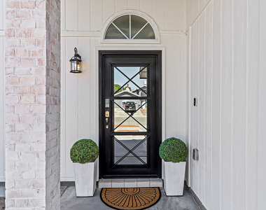 12120 Desert Quail Avenue - Photo Thumbnail 11