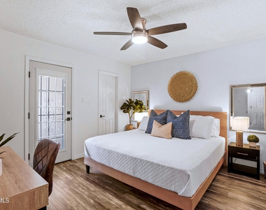 12120 Desert Quail Avenue - Photo Thumbnail 26