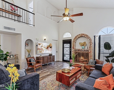 12120 Desert Quail Avenue - Photo Thumbnail 12