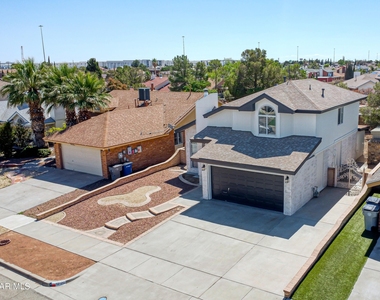 12120 Desert Quail Avenue - Photo Thumbnail 64