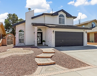 12120 Desert Quail Avenue - Photo Thumbnail 1