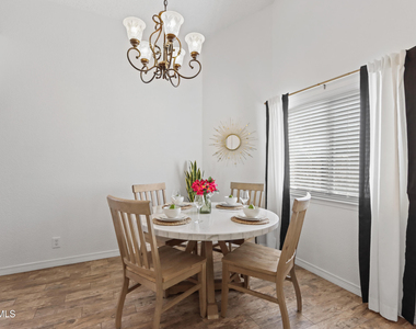 12120 Desert Quail Avenue - Photo Thumbnail 22