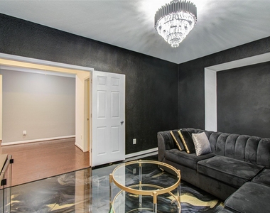 18707 Naples Ridge Court - Photo Thumbnail 13
