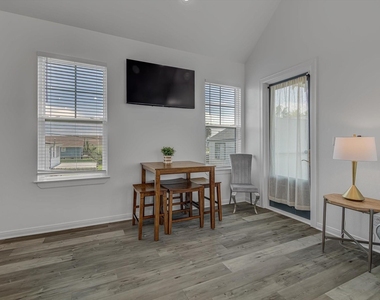 2311 67th Street - Photo Thumbnail 19