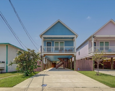 2311 67th Street - Photo Thumbnail 4