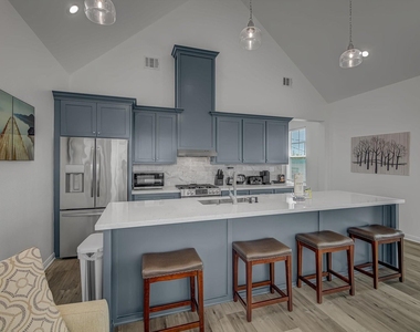 2311 67th Street - Photo Thumbnail 13