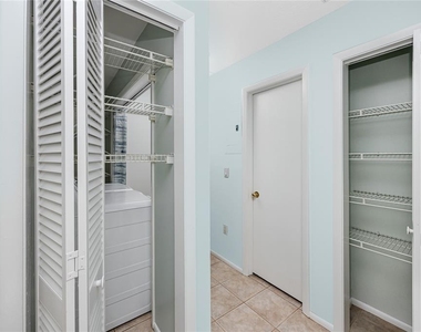 1303 S Moody Avenue - Photo Thumbnail 1