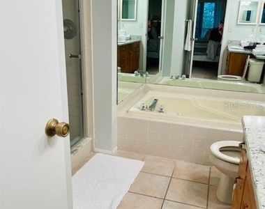 153 Sun Isle Circle - Photo Thumbnail 12