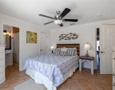 813 E 6th Avenue - Photo Thumbnail 9