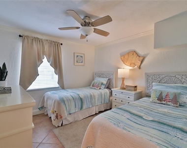 813 E 6th Avenue - Photo Thumbnail 16