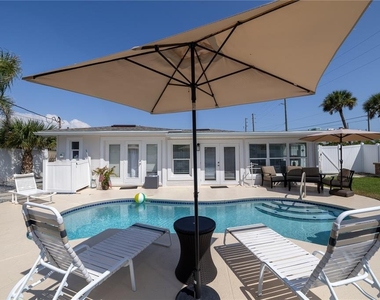 813 E 6th Avenue - Photo Thumbnail 20