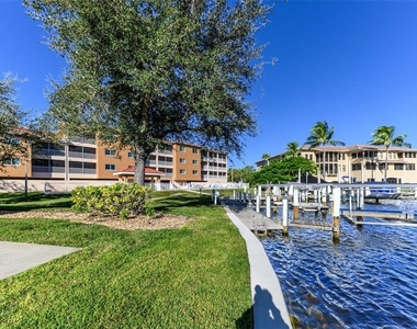 3322 Purple Martin Drive - Photo Thumbnail 4