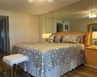 1397 Perico Point Circle - Photo Thumbnail 33