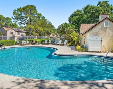 2403 Brigadoon Drive - Photo Thumbnail 6