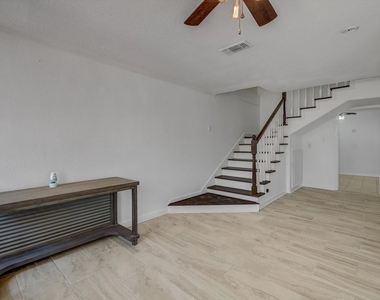 2128 59th Street - Photo Thumbnail 13