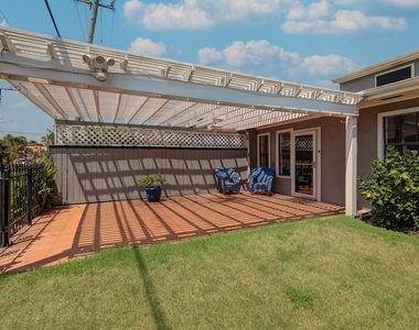2128 59th Street - Photo Thumbnail 45