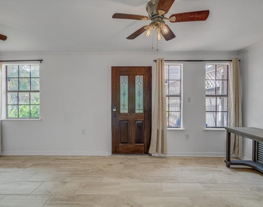 2128 59th Street - Photo Thumbnail 10