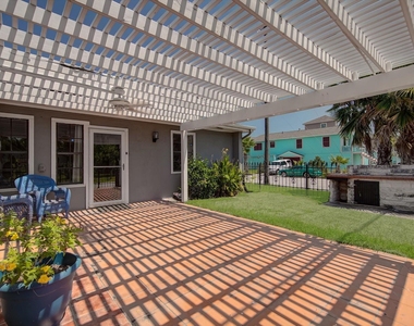 2128 59th Street - Photo Thumbnail 43