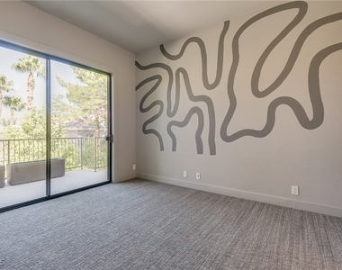 628 Edgebrook Drive - Photo Thumbnail 40