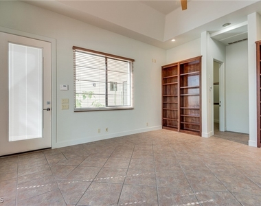 628 Edgebrook Drive - Photo Thumbnail 53