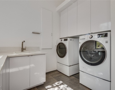 628 Edgebrook Drive - Photo Thumbnail 50