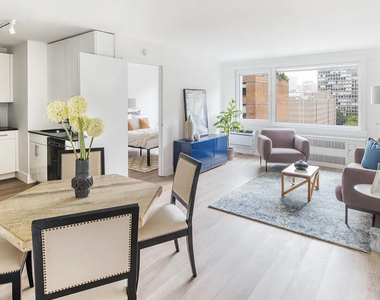 340 East 34th Street - Photo Thumbnail 2