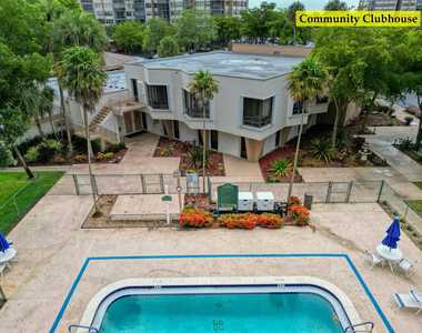 1100 Saint Charles Place - Photo Thumbnail 50