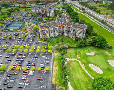 1100 Saint Charles Place - Photo Thumbnail 41