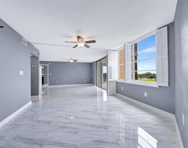 1100 Saint Charles Place - Photo Thumbnail 25