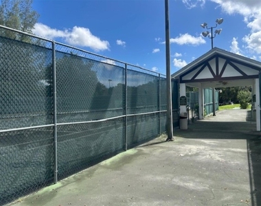 3720 Inverrary Drive - Photo Thumbnail 34