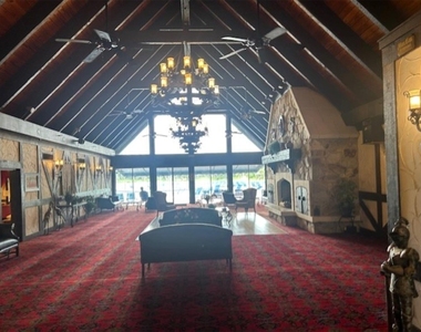 3720 Inverrary Drive - Photo Thumbnail 19