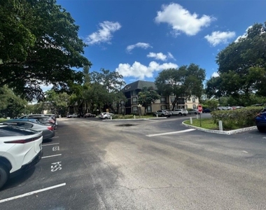 3720 Inverrary Drive - Photo Thumbnail 33