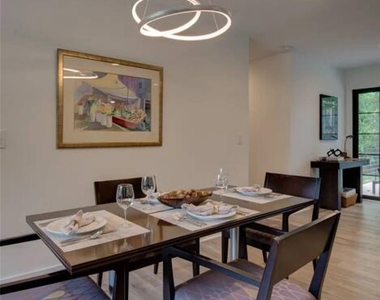 3945 Rockfern Road - Photo Thumbnail 15