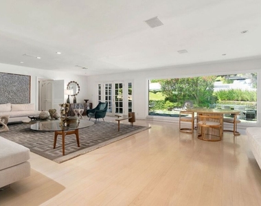1241 Stone Canyon Road - Photo Thumbnail 2