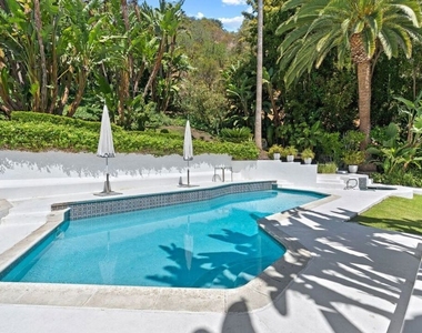 1241 Stone Canyon Road - Photo Thumbnail 9