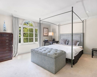 1241 Stone Canyon Road - Photo Thumbnail 6