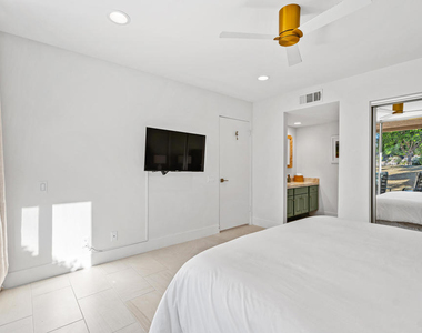 48885 Mariposa Drive - Photo Thumbnail 11