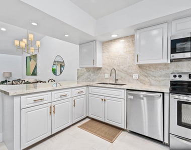 48885 Mariposa Drive - Photo Thumbnail 8