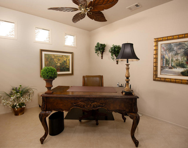 29170 W Laguna Drive - Photo Thumbnail 7