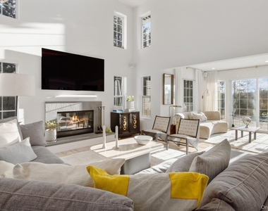 62 Sea Farm Lane - Photo Thumbnail 1