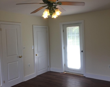 8064 Albany Post Road - Photo Thumbnail 10