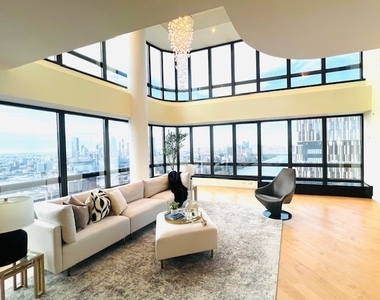 530 E 76th Street - Photo Thumbnail 2