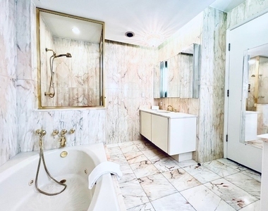530 E 76th Street - Photo Thumbnail 11