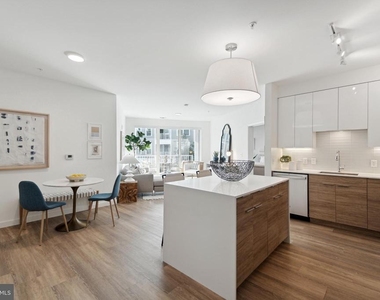 3820 Chaplin Place - Photo Thumbnail 9