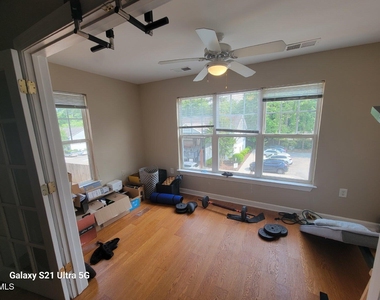 929 Morreene Road - Photo Thumbnail 4