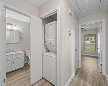 500 Hesters Crossing Rd - Photo Thumbnail 12