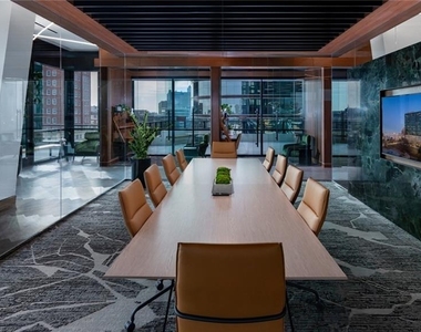1382 Peachtree Street Ne - Photo Thumbnail 5