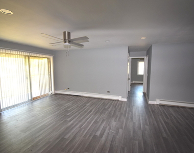9s120 Lake Drive - Photo Thumbnail 1
